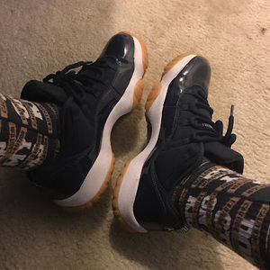 Meet your Posher, Unknown